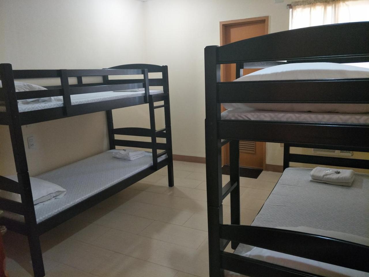 Joyful Island Hostel - Cebu City Exteriör bild