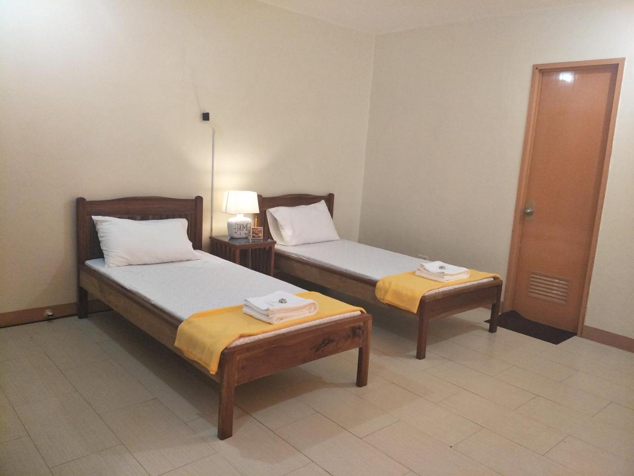Joyful Island Hostel - Cebu City Exteriör bild