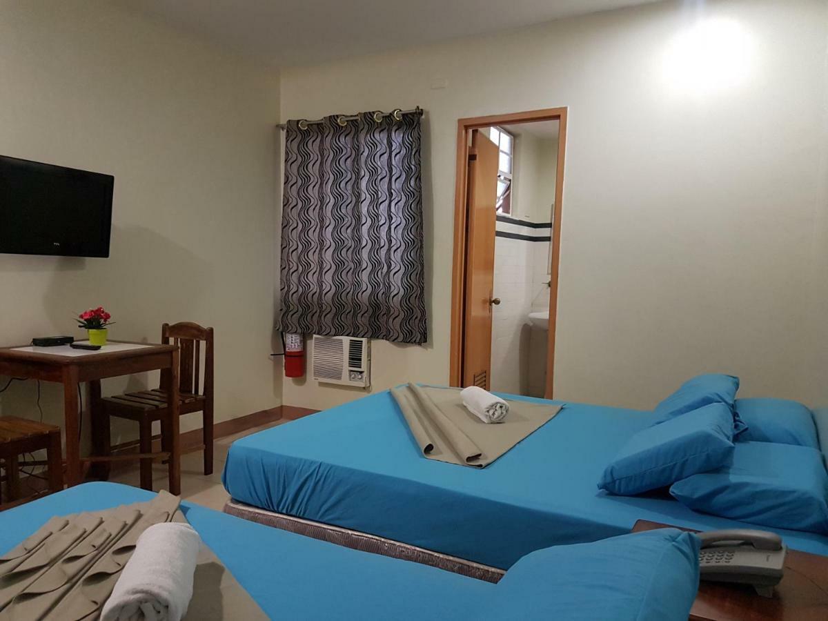 Joyful Island Hostel - Cebu City Exteriör bild